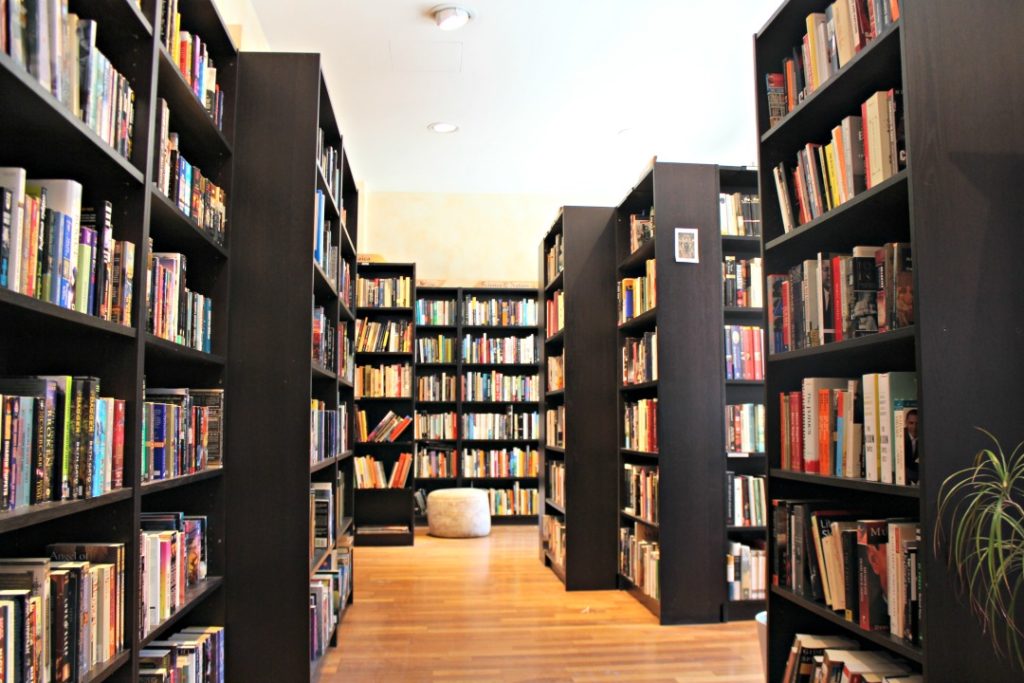 The Munich Readery Secondhand English Books